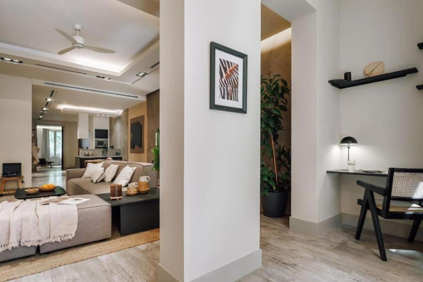 Matadi - One Bedroom And Terrace In Eixample Esquerra Barcelona