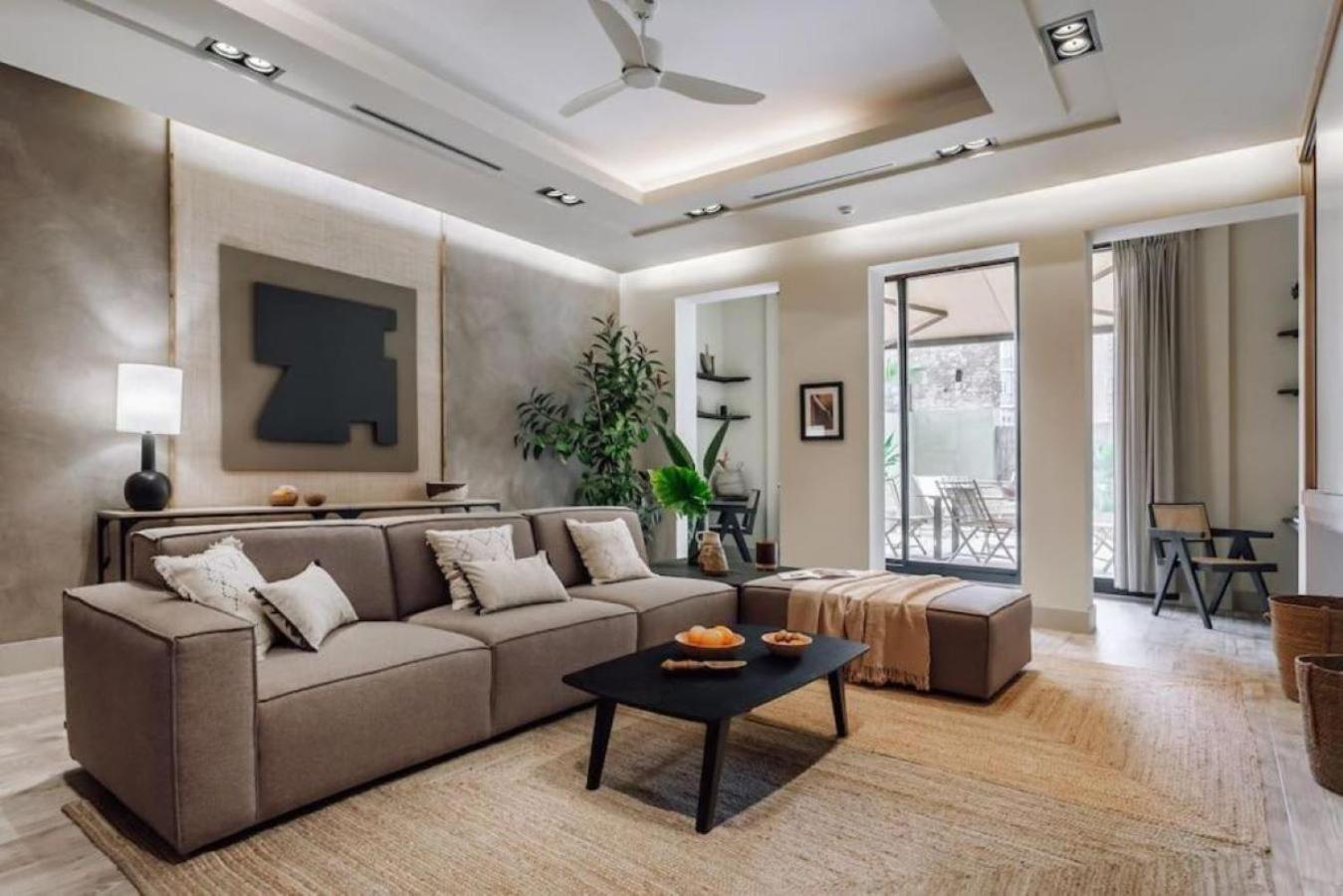 Matadi - One Bedroom And Terrace In Eixample Esquerra
